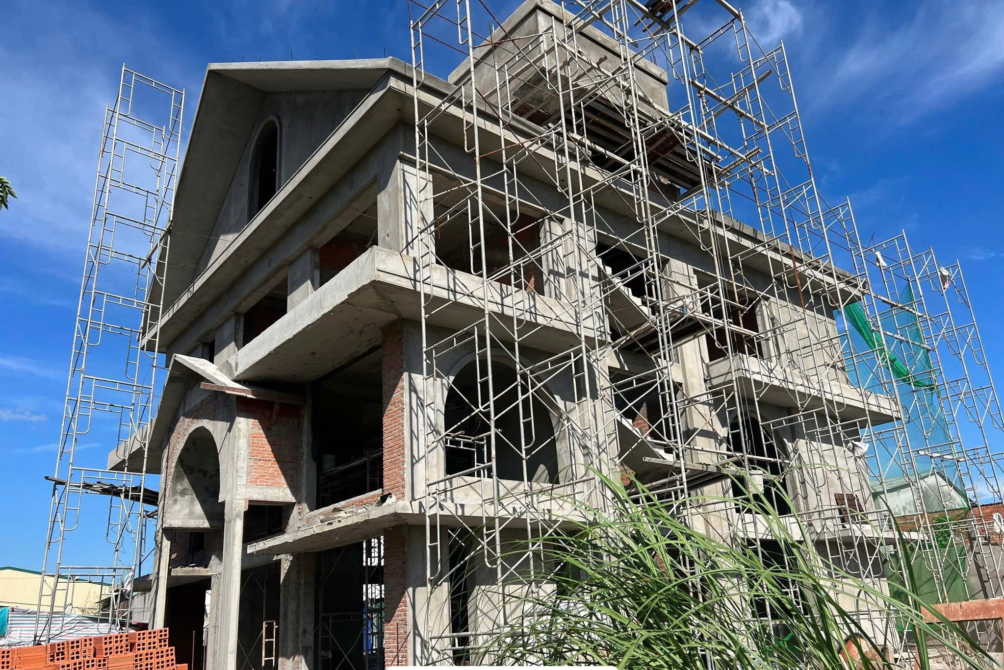 cải tạo nhà cần giuộc